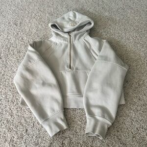 Lululemon scuba quarterzip